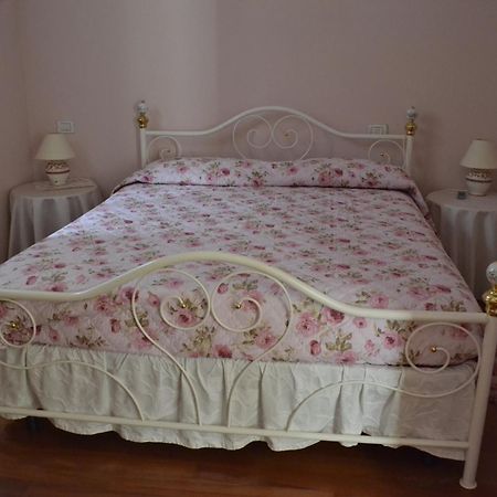 La Tenuta Del Giglio Villa Тавулия Екстериор снимка