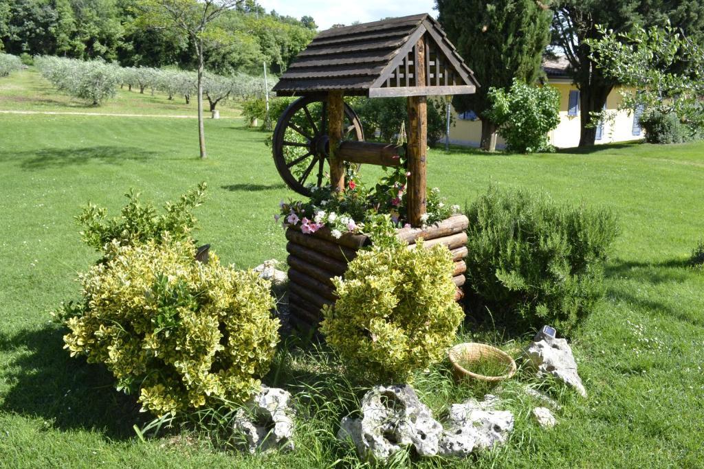 La Tenuta Del Giglio Villa Тавулия Екстериор снимка